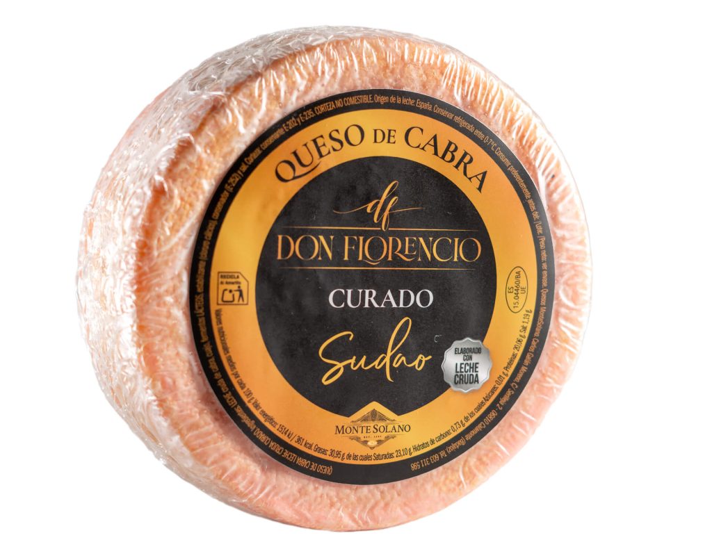Queso de cabra artesano sudao Don Florencio de Montesolano en formato de pieza entera de 900g