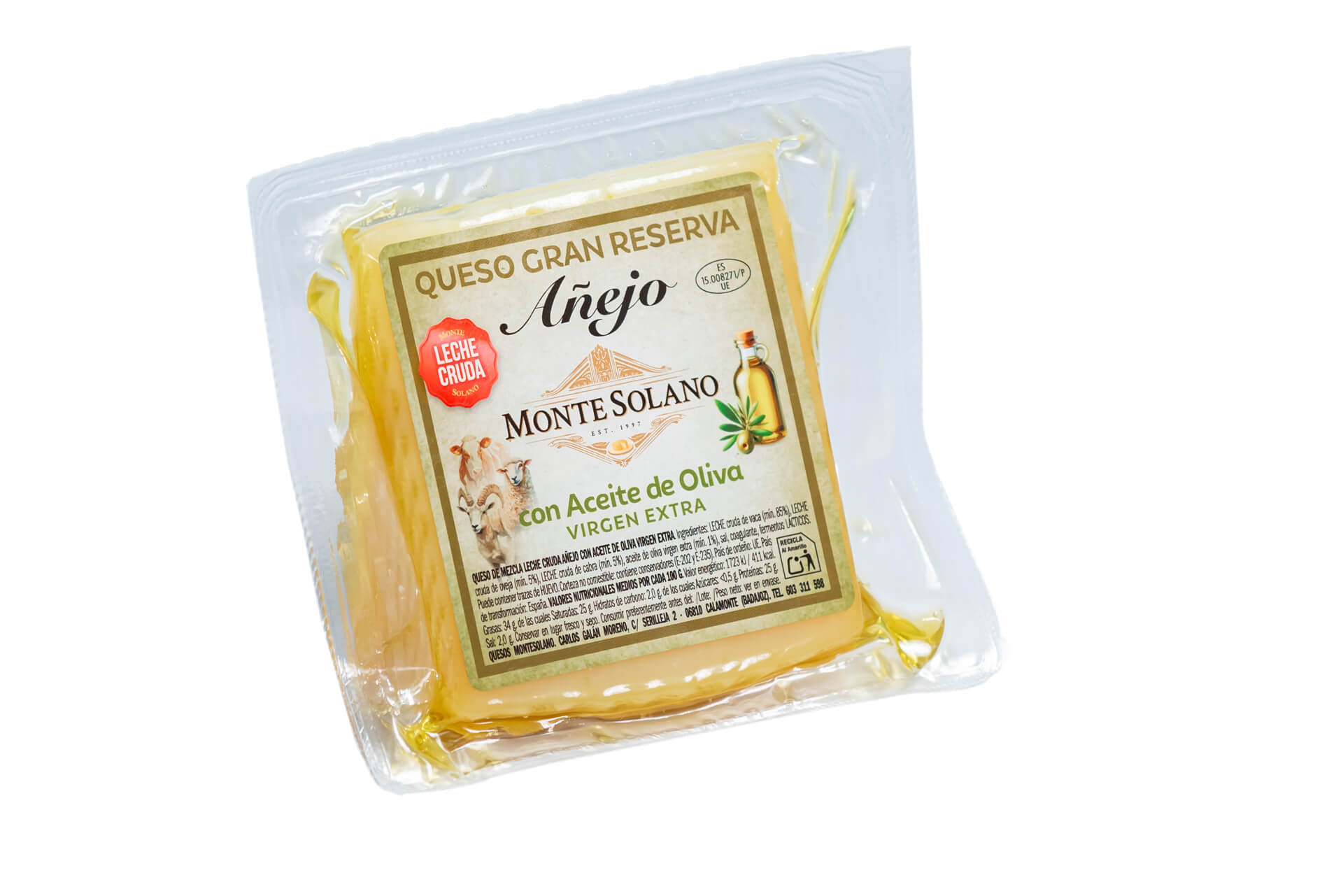Cuña de queso de mezcla añejo artesano con aceite de oliva virgen extra Montesolano